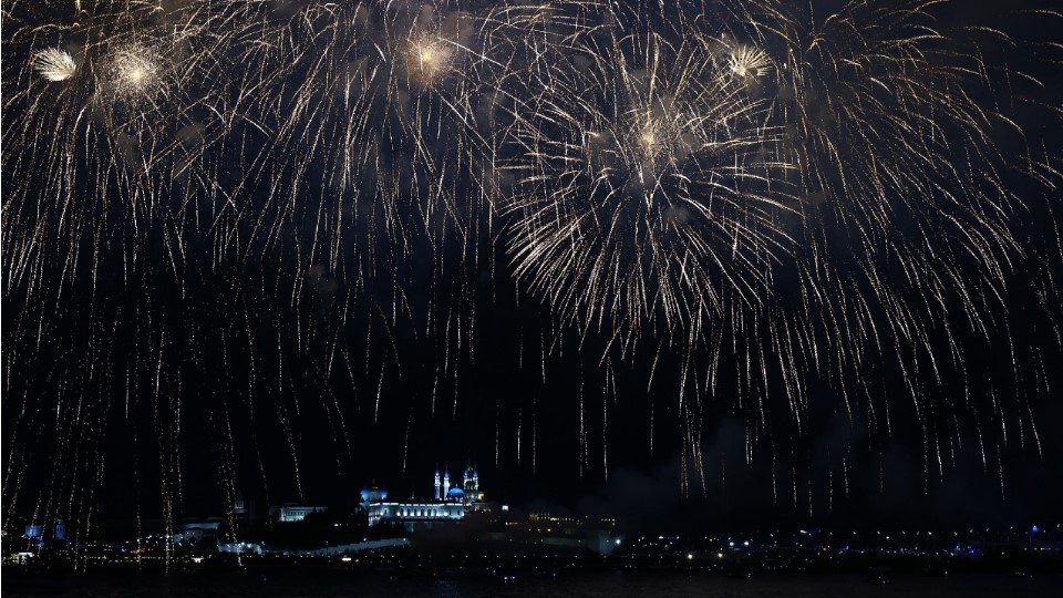 Россиянам напомнили о штрафах за запуск пиротехники в неположенном месте