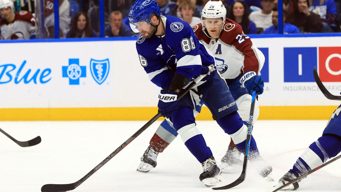 Никита Кучеров отдал две передачи в игре с «Колорадо»