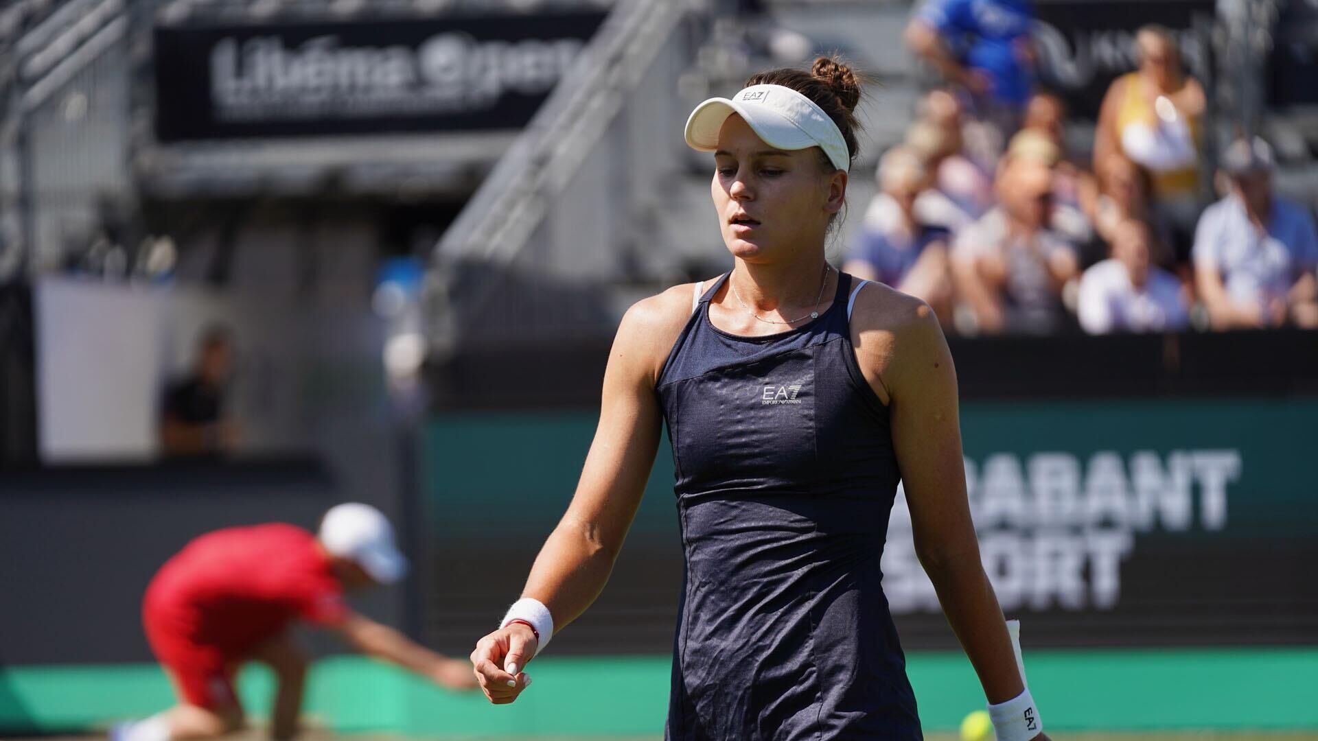 Вероника Кудерметова снялась с Australian Open