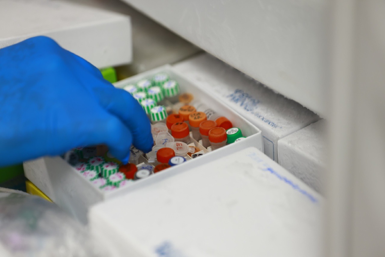 Володин запустил опрос о  генетическом тесте в России