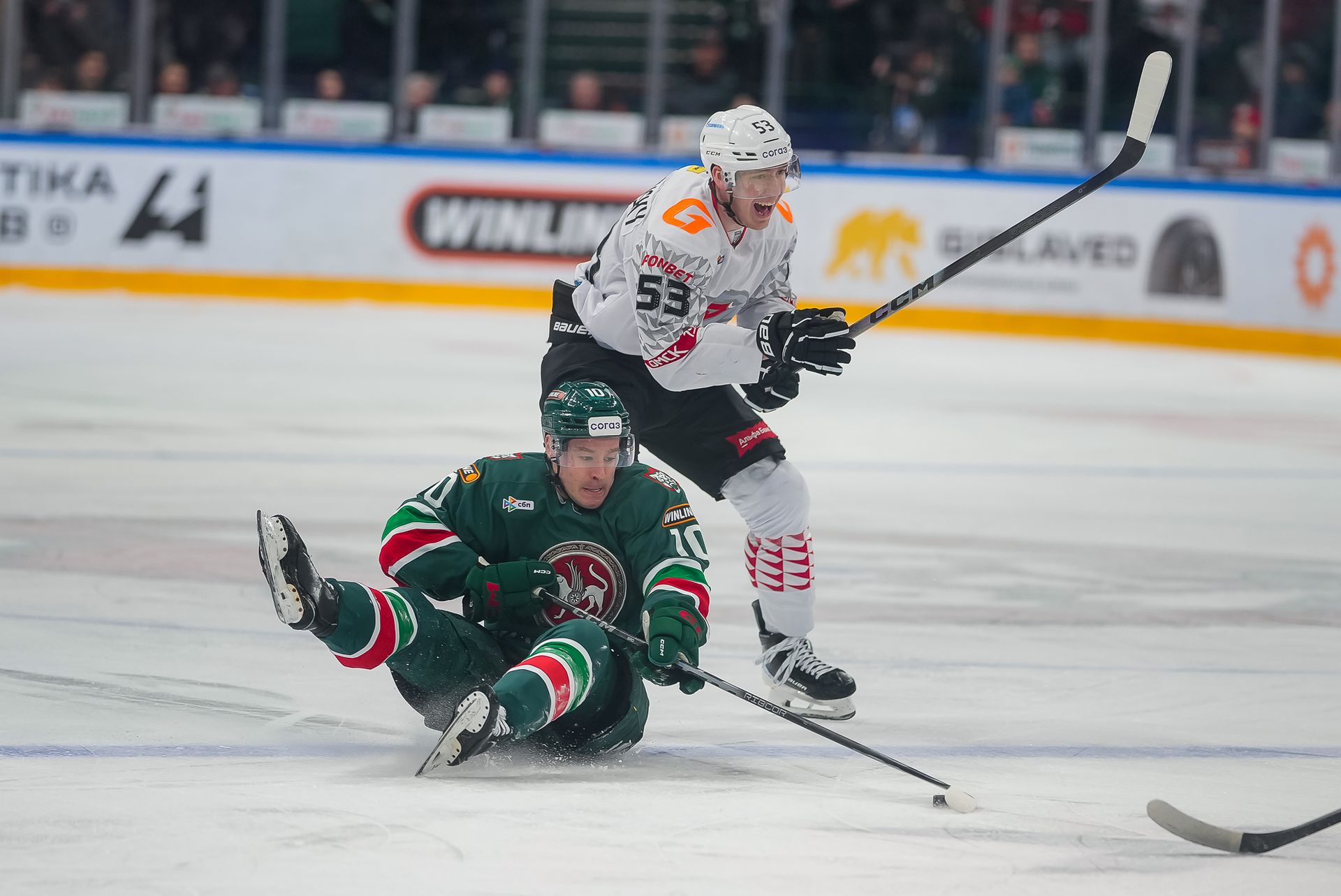 Гатиятулин о Биро: «Нужно разбирать его действия персонально, но играет команда»