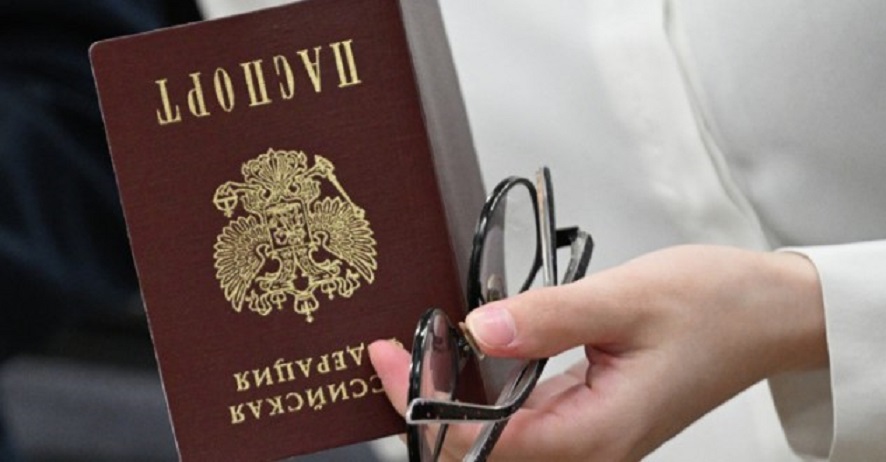 Жители Челнов сменили отцовские отчества на материнские