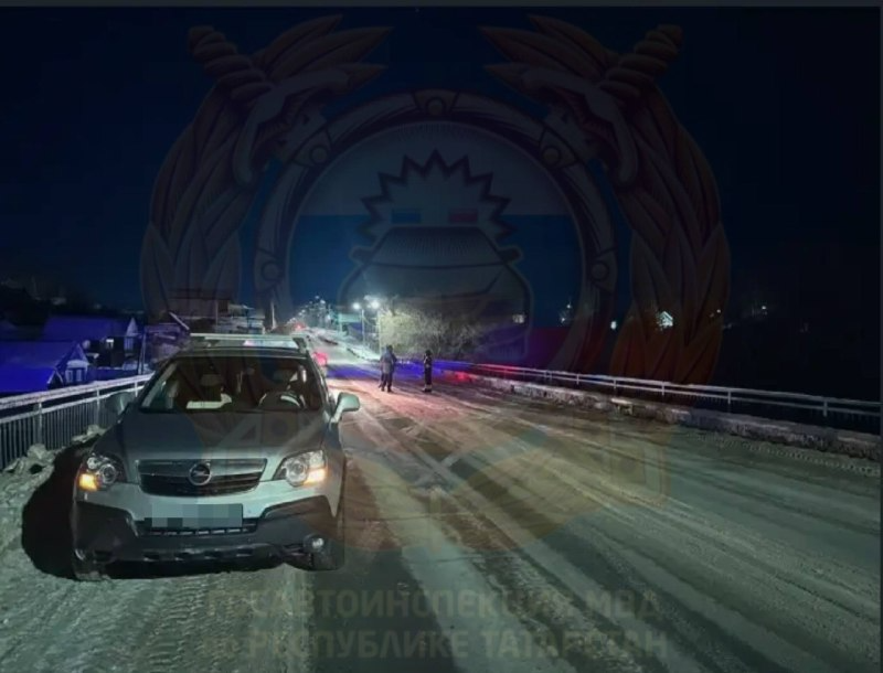 Лежавшего на дороге в Татарстане мужчину насмерть переехал Opel