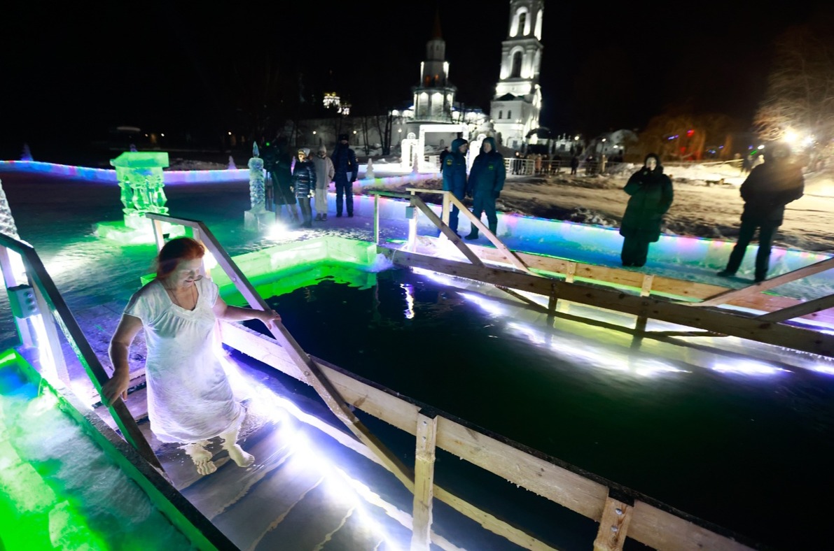 Ученый рассказал, почему на Крещение наступают морозы