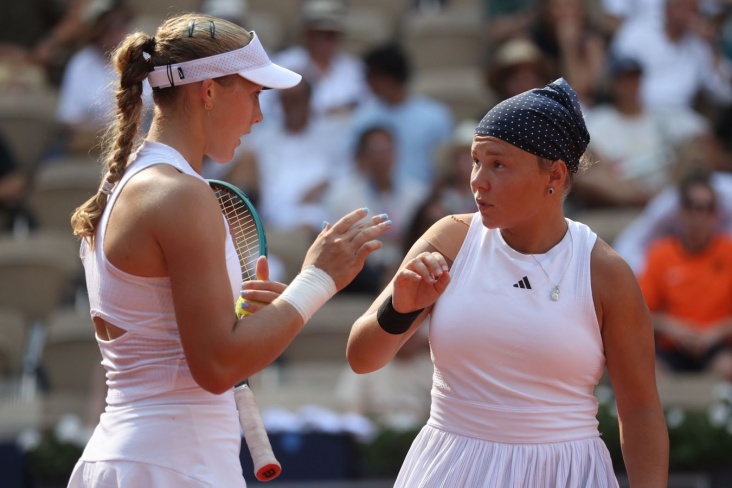 Мирра Андреева и Диана Шнайдер вышли во второй круг Australian Open