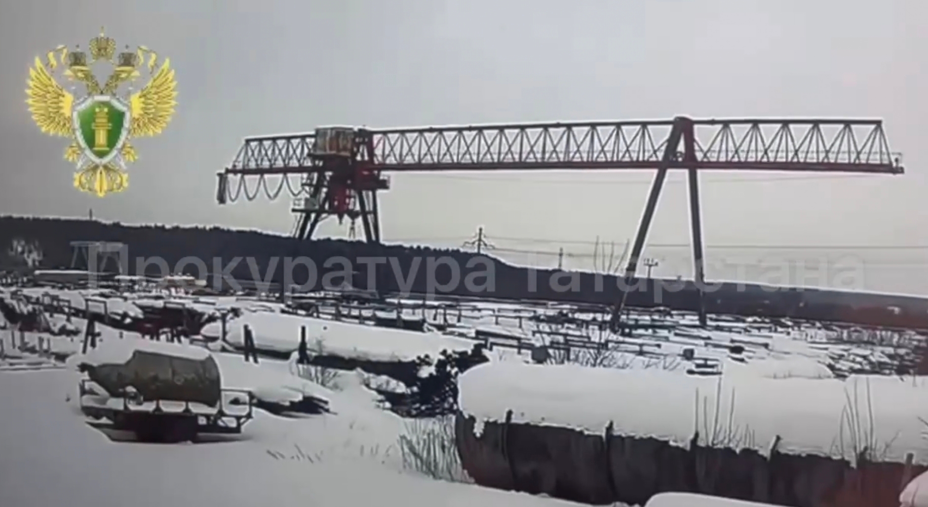 В Минздраве рассказали о состоянии крановщицы, выпавшей из кабины в Бугульме