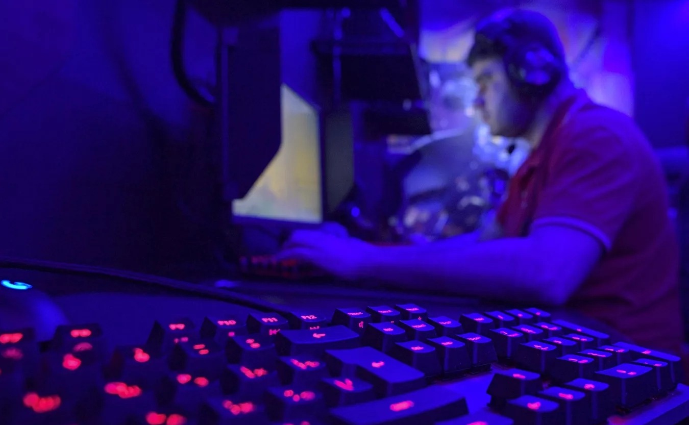 Больше 130 детей за год обманули мошенники в Татарстане