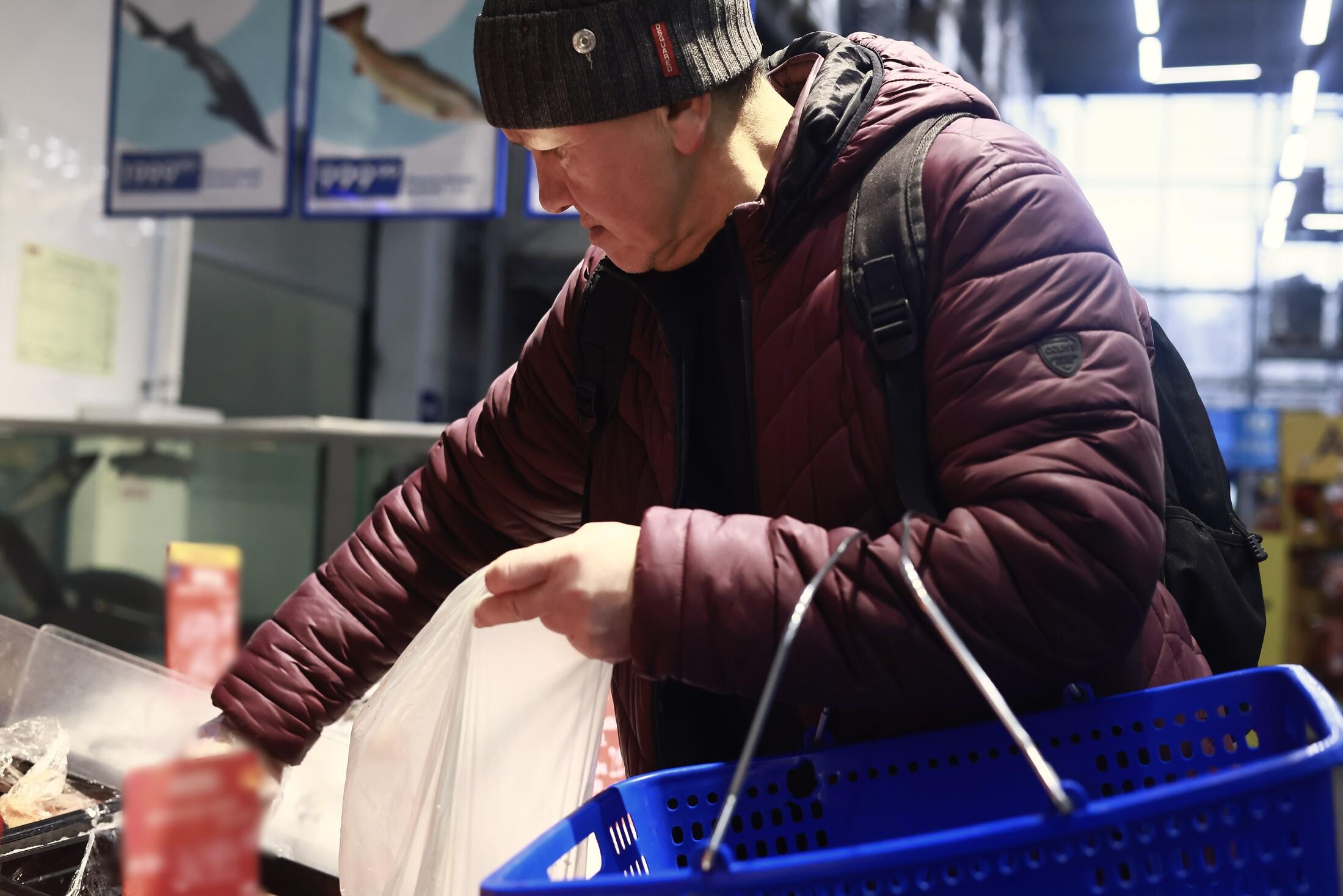 Розничные цены на огурцы в России с начала года выросли почти на треть