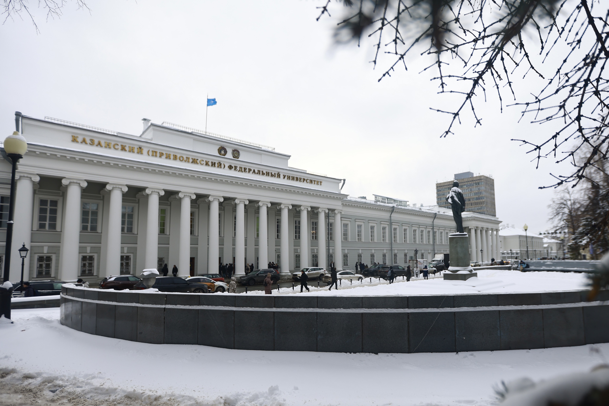 Назвали число студентов, которые учатся в Казани