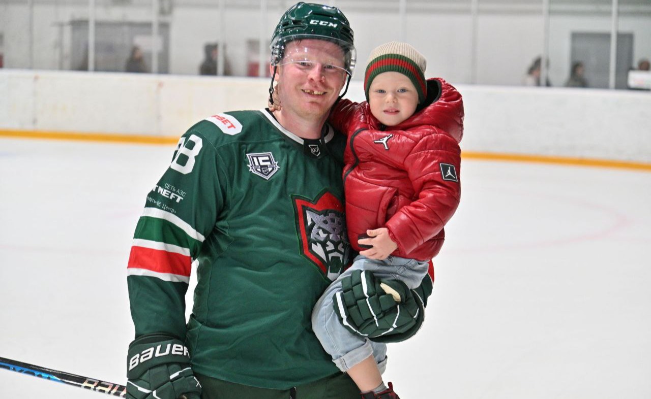 Хоккеисты «Барсы» одержали третью подряд победу