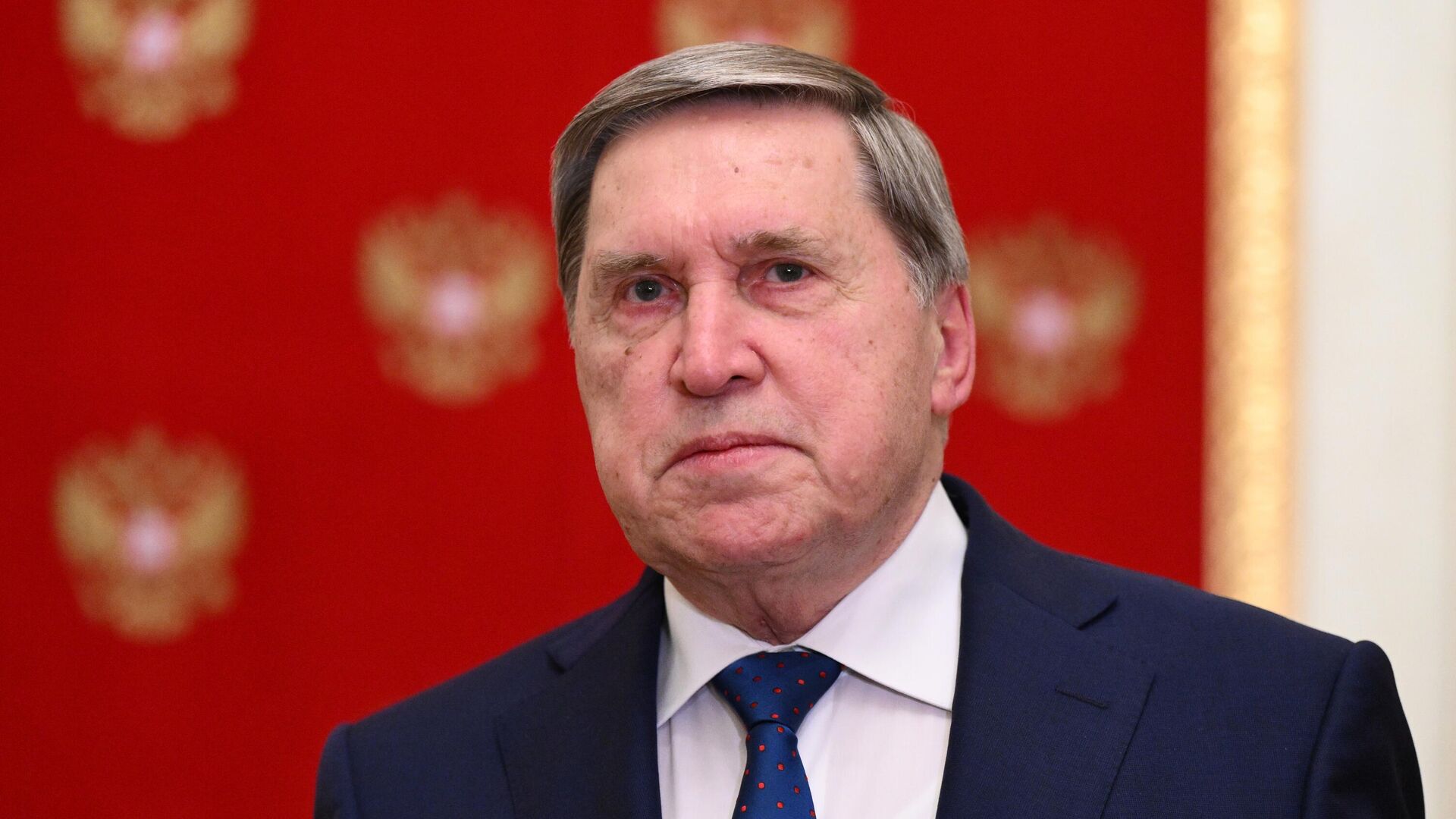 Путин обсуждал с Трампом возможность встречи с Зеленским, заявил Ушаков