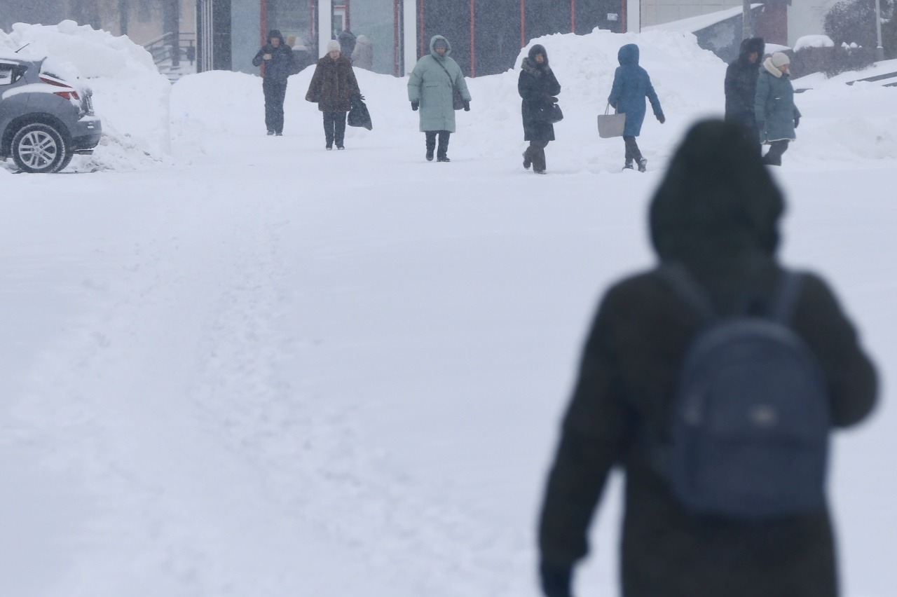 Волонтеры «Доброй Казани» помогут пенсионерам и инвалидам убрать снег