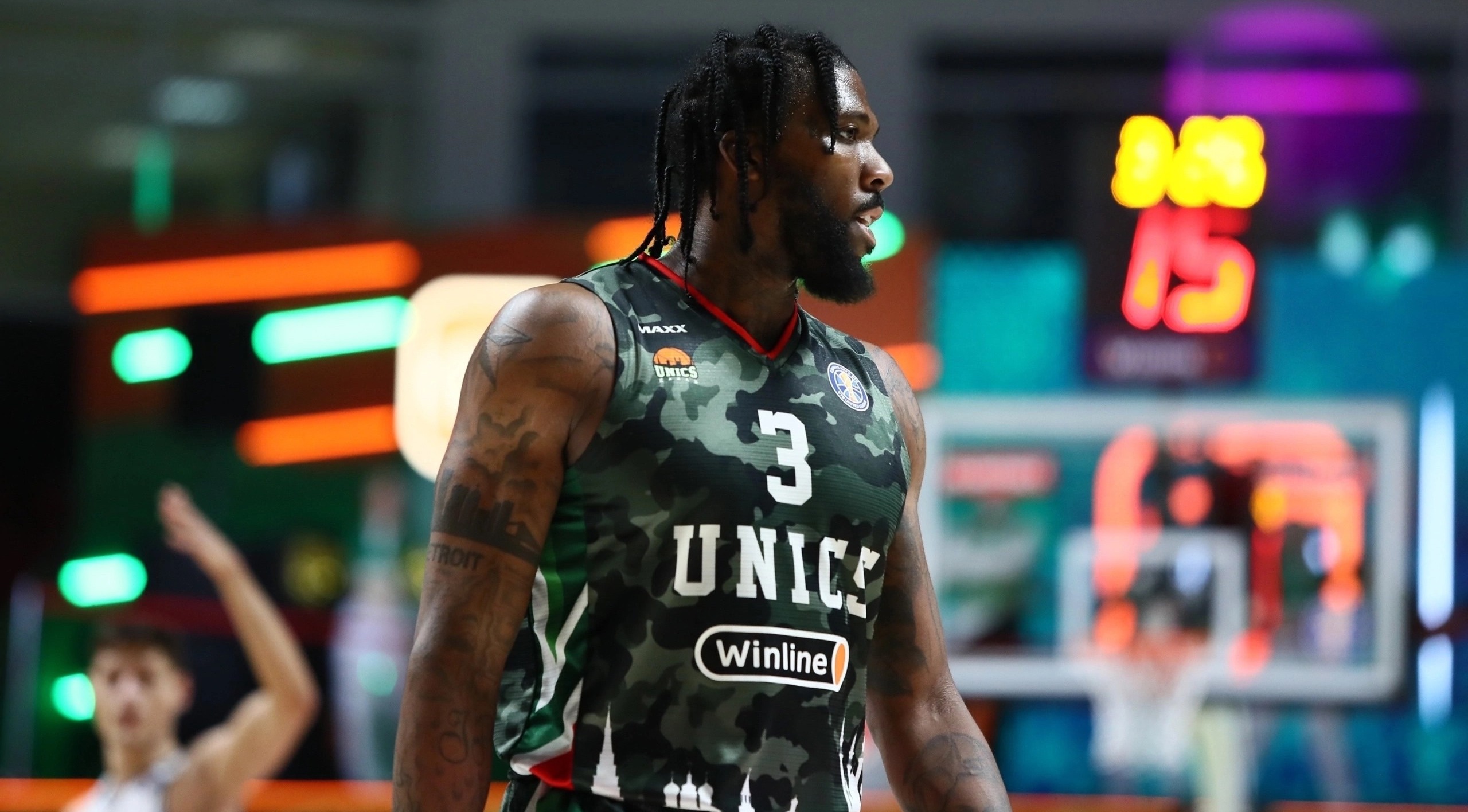 УНИКС проиграл в Москве ЦСКА, упустив преимущество в 17 очков