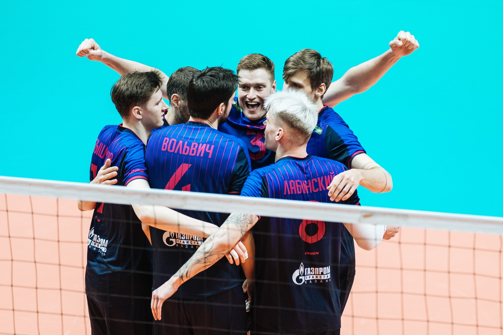 Казанский «Зенит» на выезде обыграл «Кузбасс»