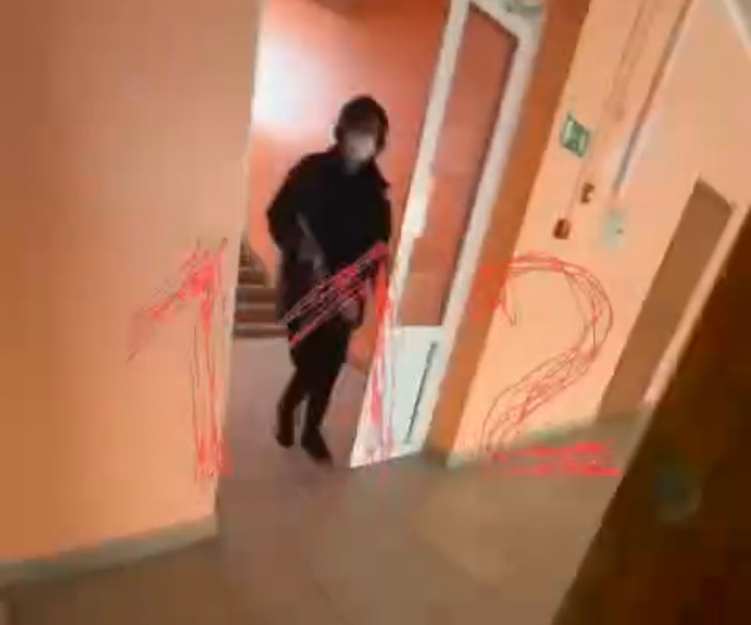 Школьника, напавшего на гимназию в Уфе, отправили под домашний арест