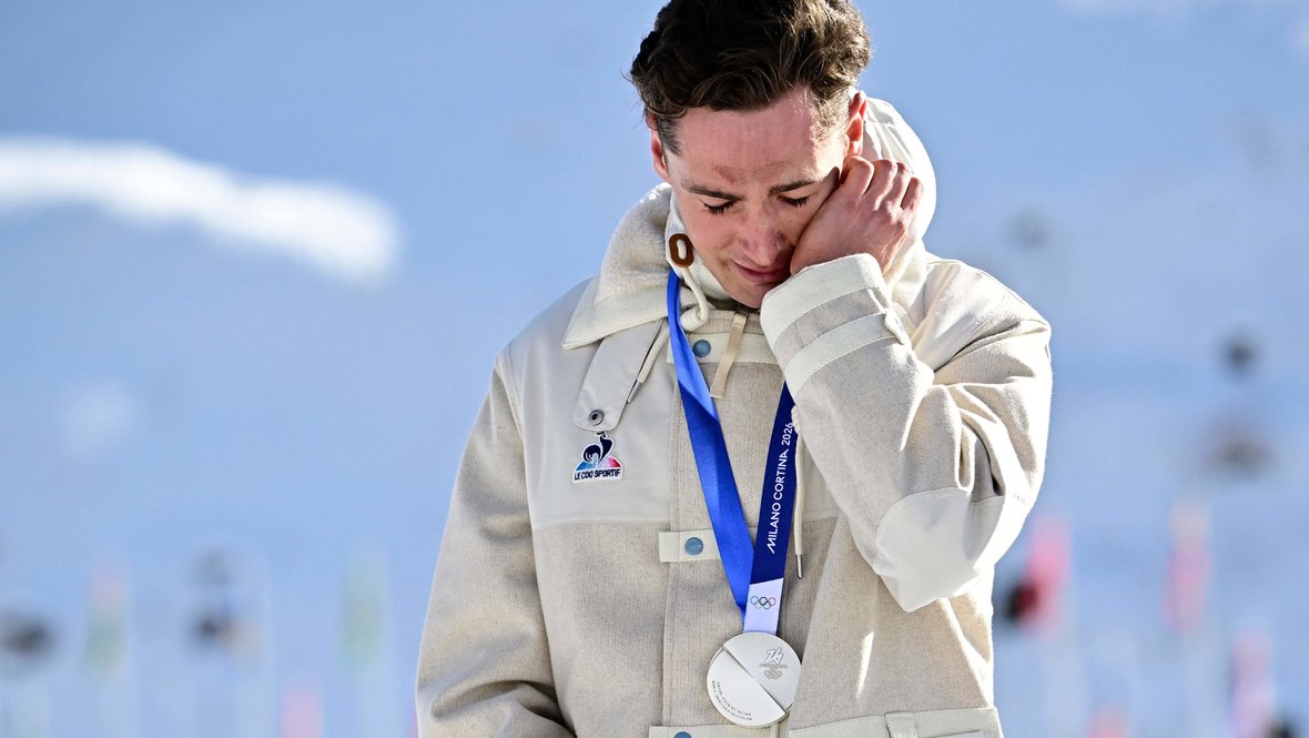 В FIS объяснили, почему не дисквалифицировали француза Деложа после скиатлона