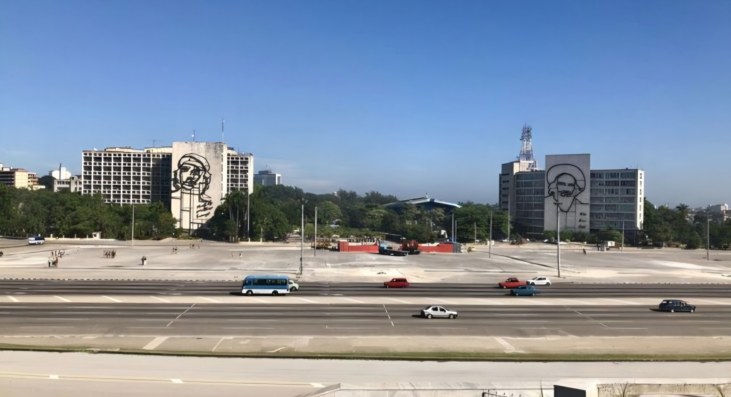 Топливный кризис опустошил дороги Гаваны