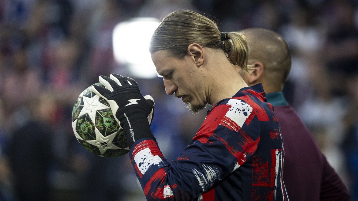 Семин заявил, что на данный момент Сафонов лучше, чем Шевалье