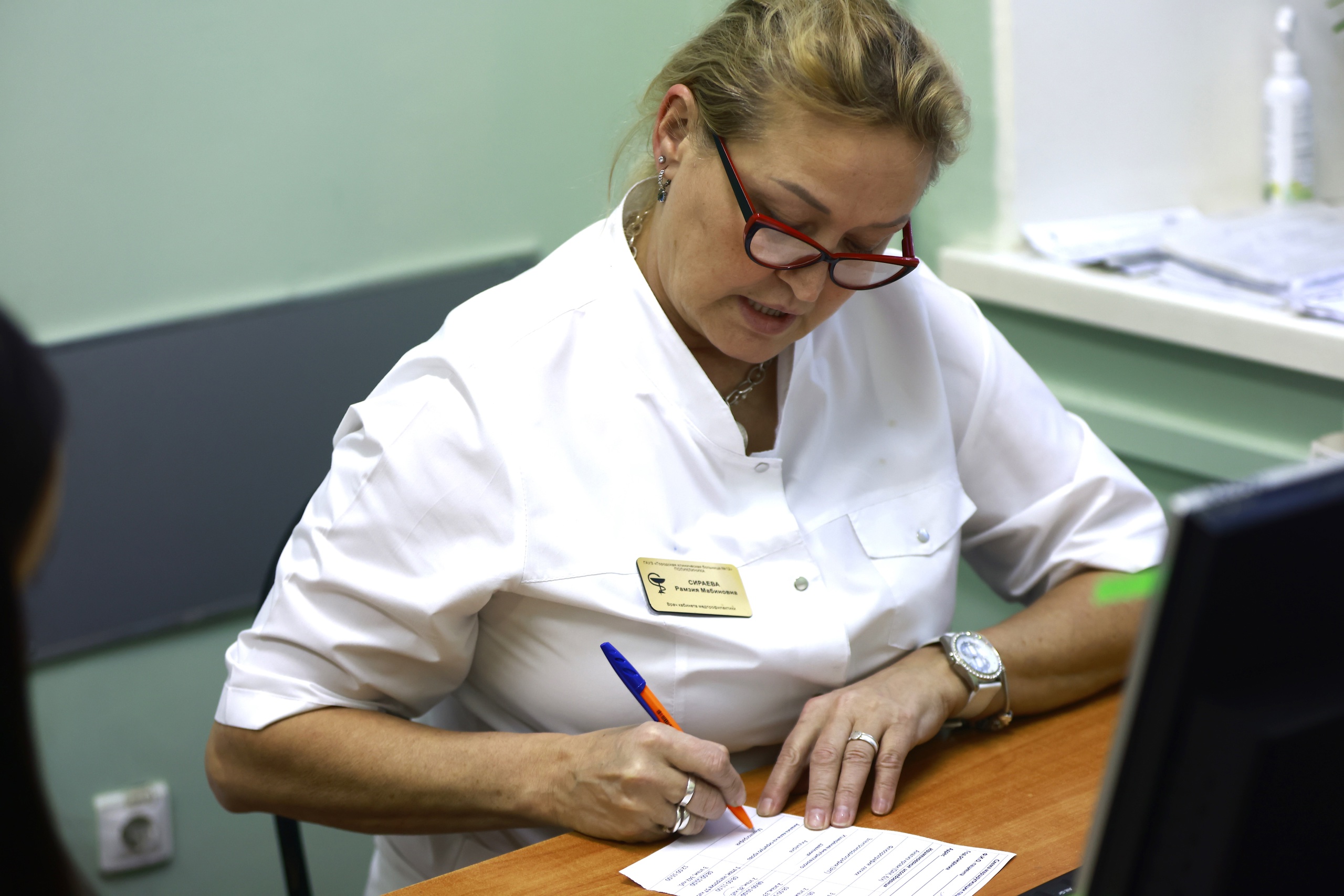 Татарстанцам предложили закрывать больничные через MAX