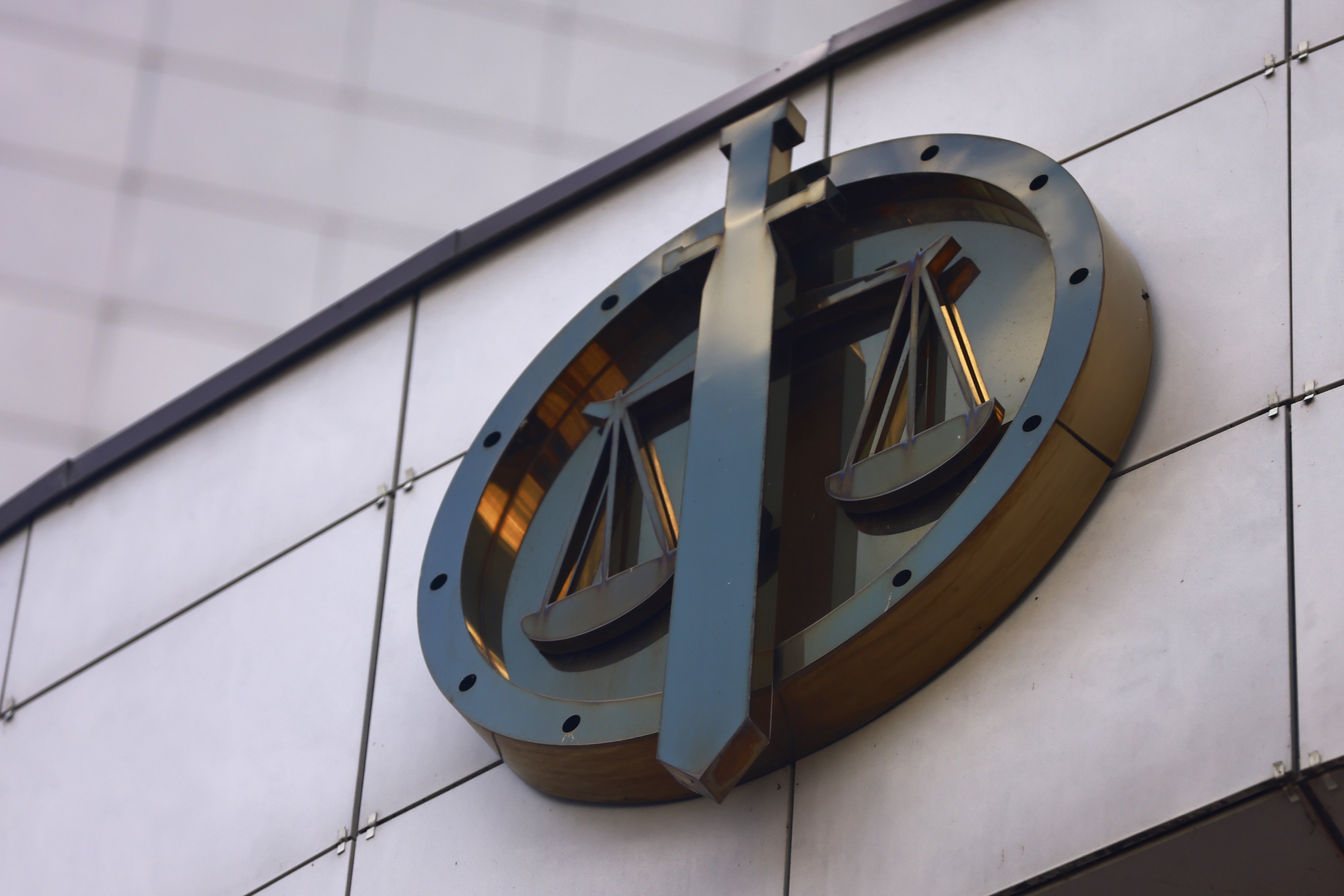 Сделать преступление убыточным: кому грозит конфискация по УК РФ