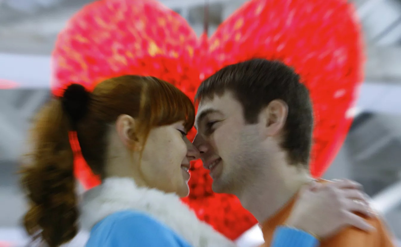 «14 февраля — не про любовь»: почему День святого Валентина «прижился» в России