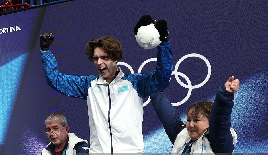 Казахстанец Шайдоров - олимпийский чемпион по фигурному катанию