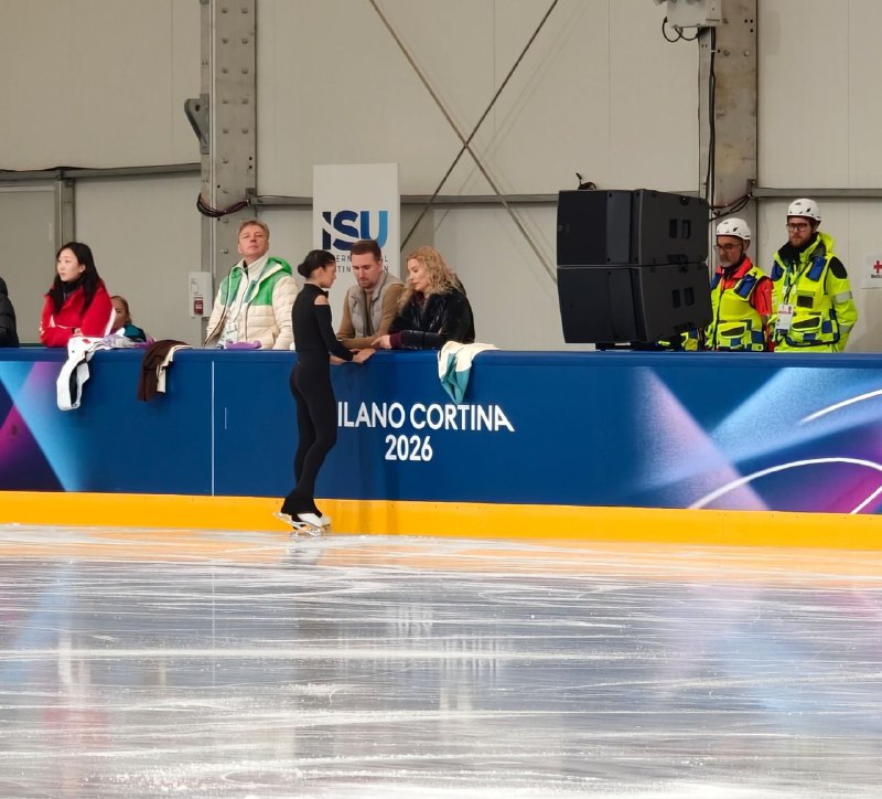 Аделия Петросян проводит первую тренировку в Италии