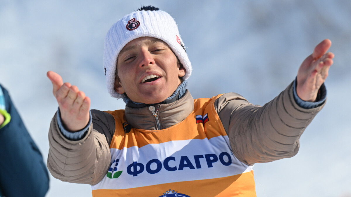 Мама Коростелева не сможет поддержать сына на Олимпиаде из-за проблемы с визой