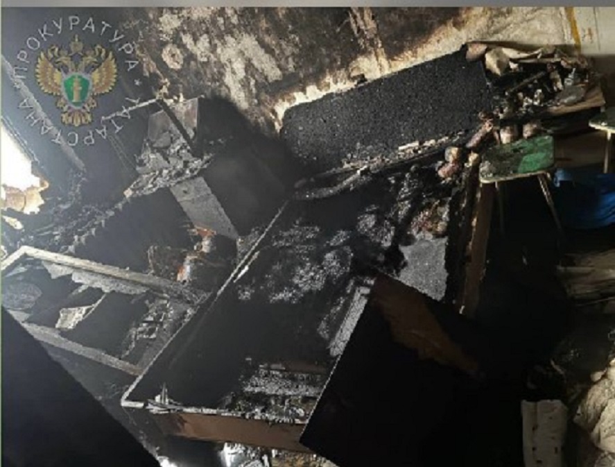 При пожаре в жилом доме в Нижнекамске погибли два человека