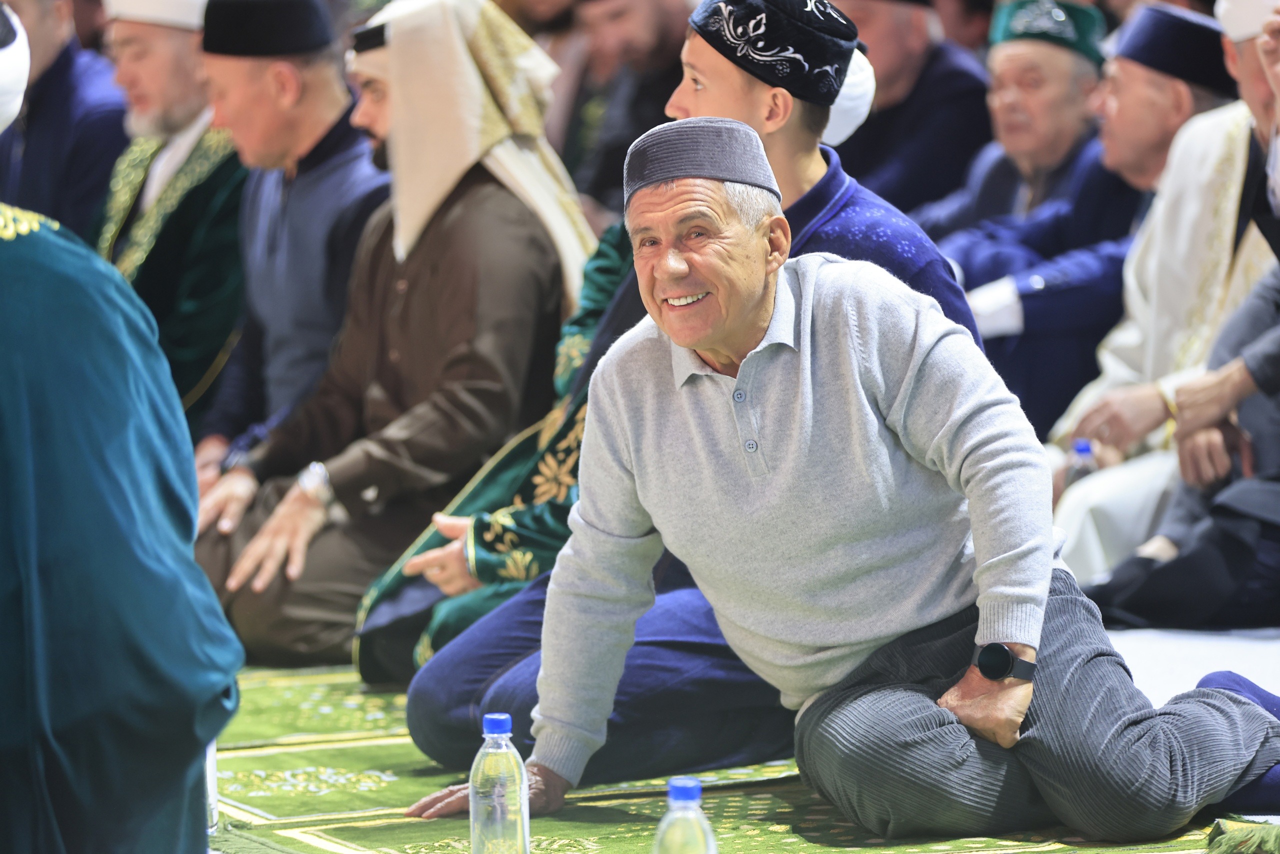 Минниханов поздравил мусульман с началом Рамадана