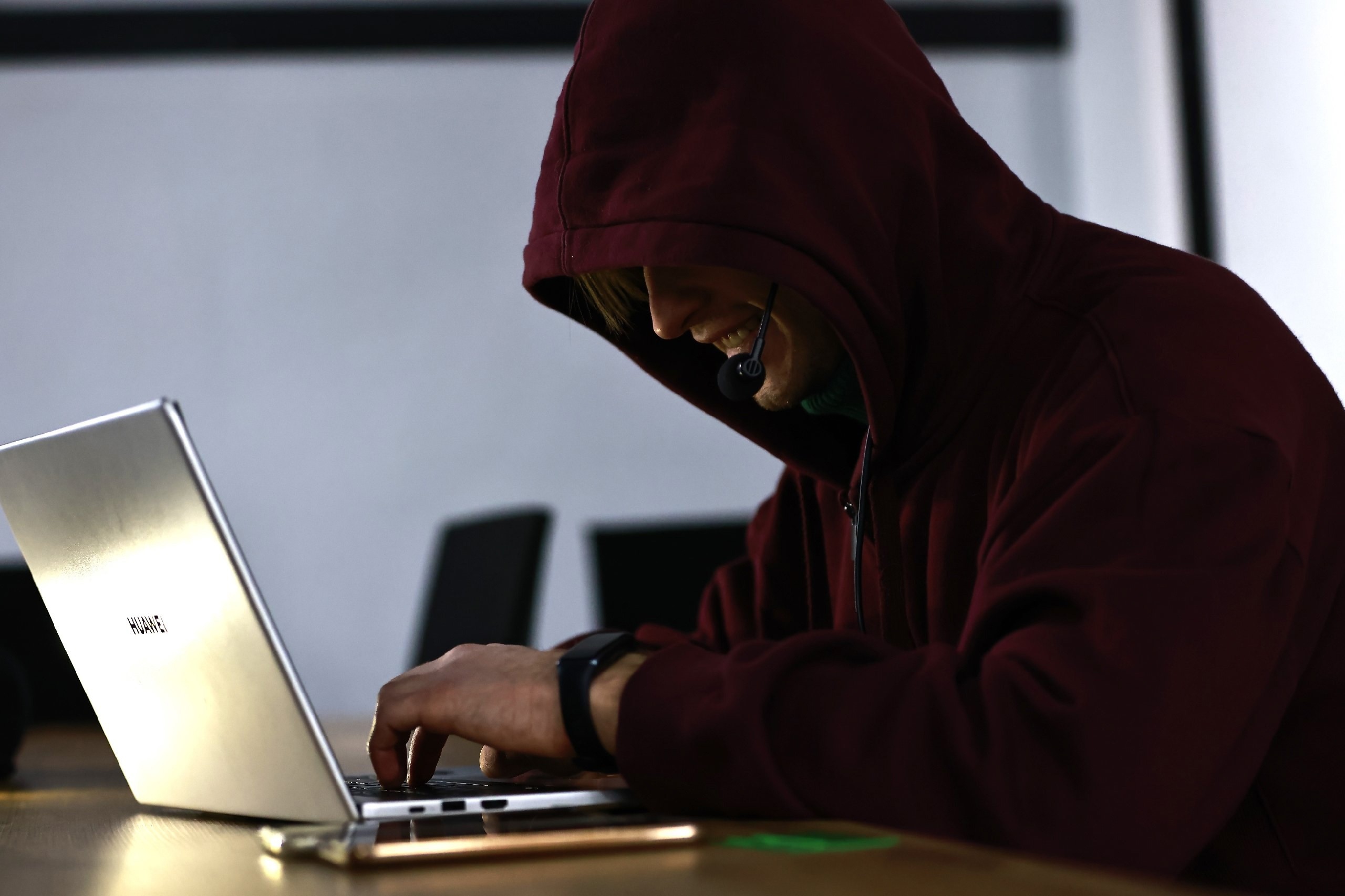 После замедления Telegram в даркнете вырос спрос на взлом аккаунтов MAX