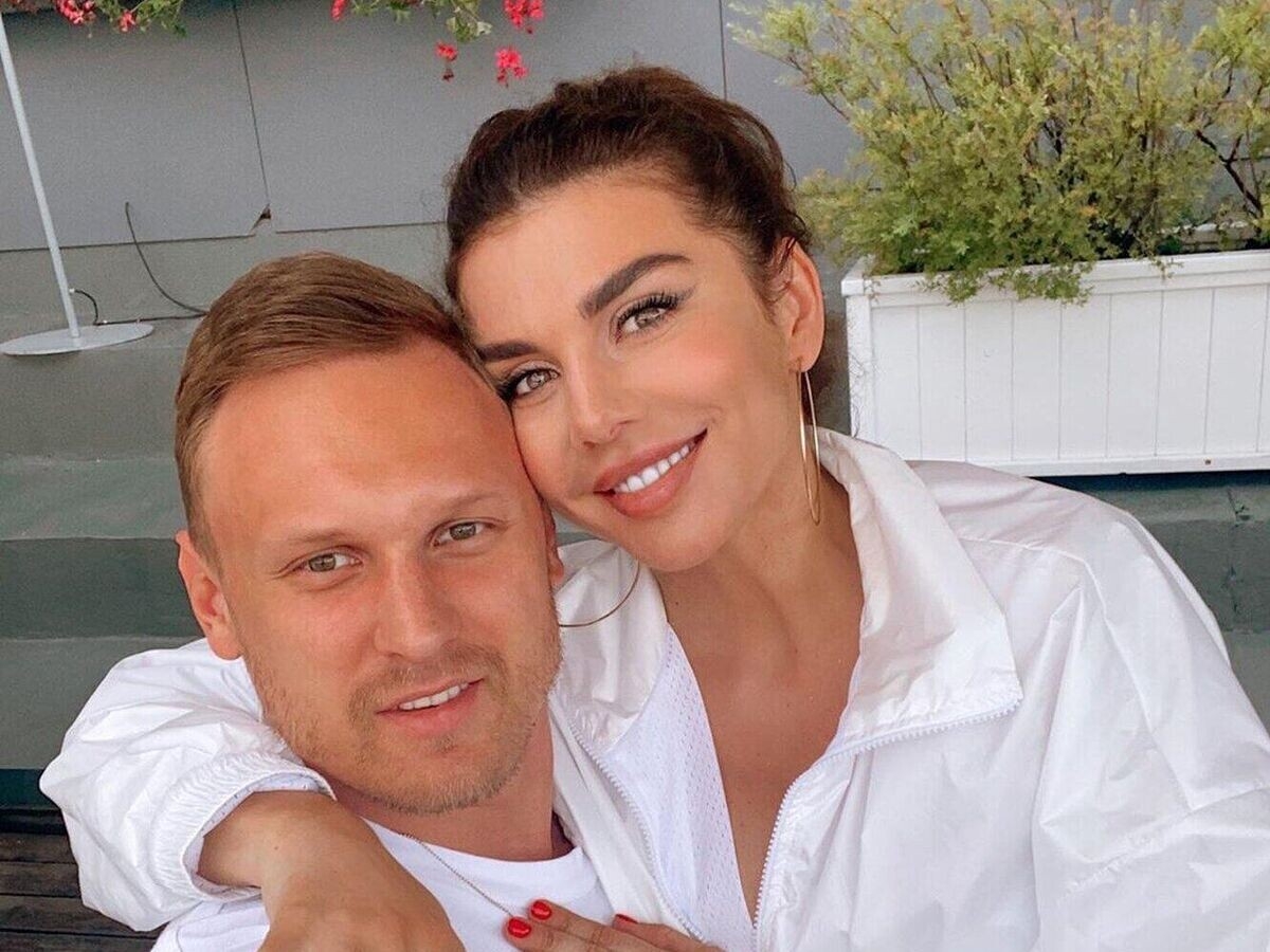 Родственники Яниса Тиммы намерены судиться с Анной Седоковой