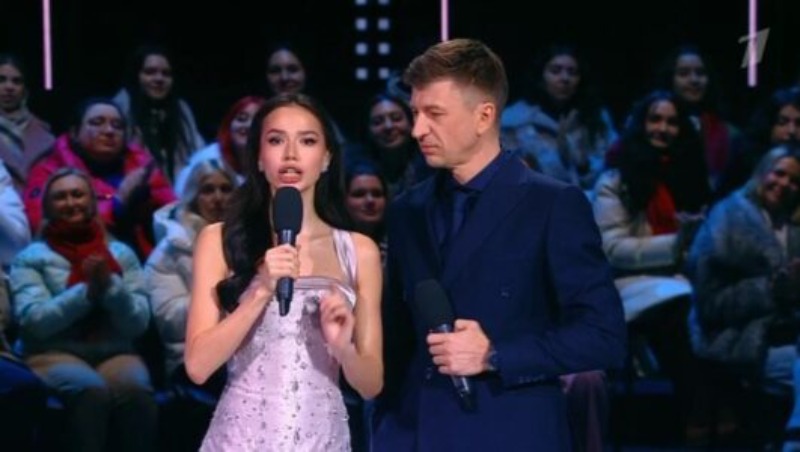 скриншот трансляции Первого канала