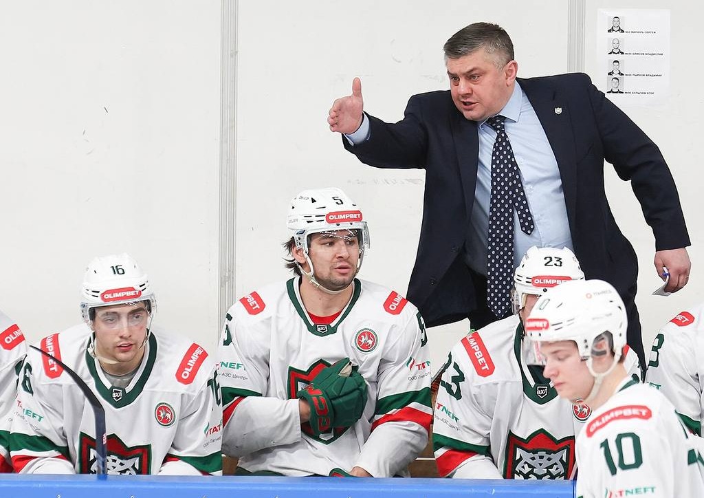 Битва за место под солнцем: «Барс» из ВХЛ сражается за плей-офф