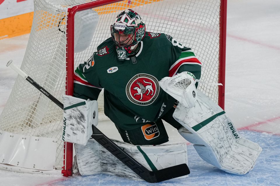 Голкипер команды «Барс» вызван на замену Билялову