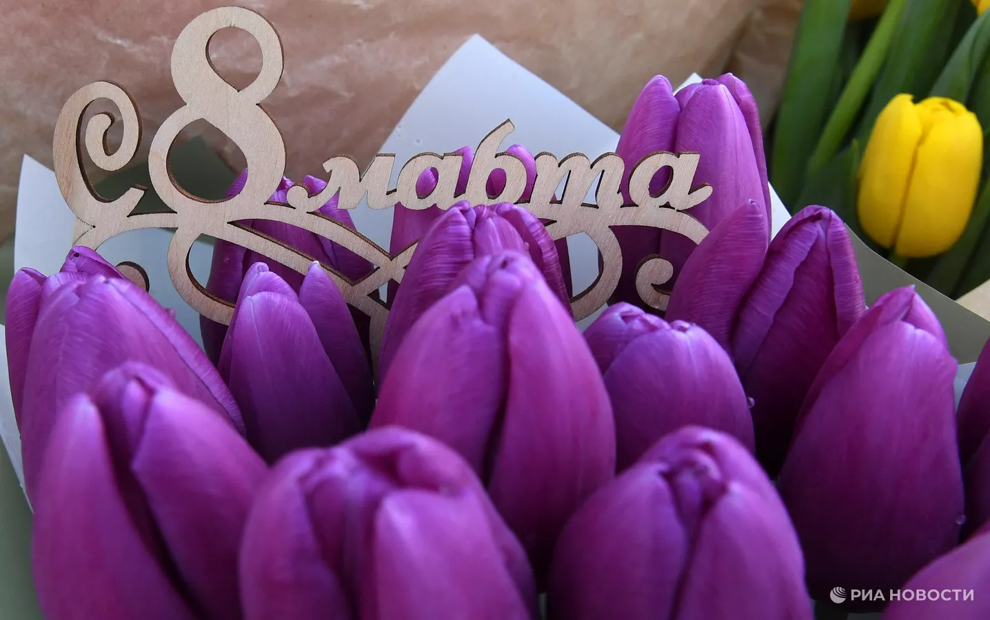 Россиянам напомнили о трёх выходных из-за 8 Марта