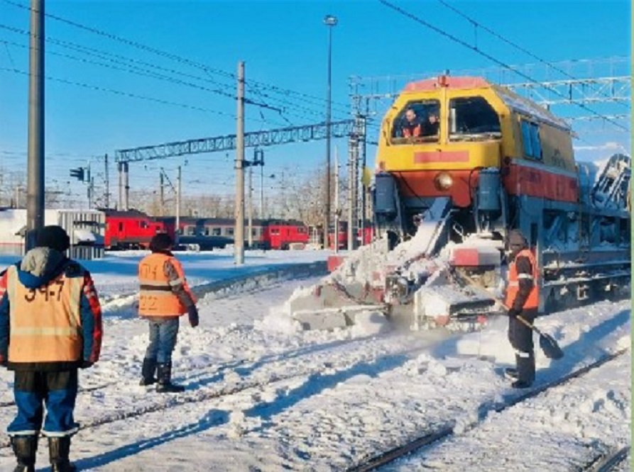 С начала зимы с Горьковской магистрали вывезли 5,6 млн кубометров снега
