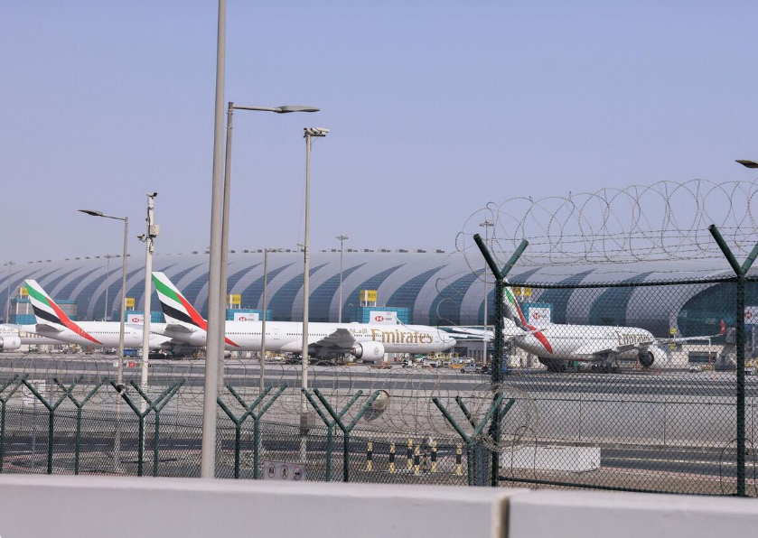 Семья из России заплатит 360 тысяч рублей за вылет из Дубая