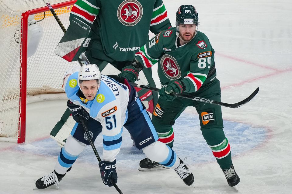 «Ак Барс» обыграл «Сибирь», благодаря хет-трику Александра Барабанова