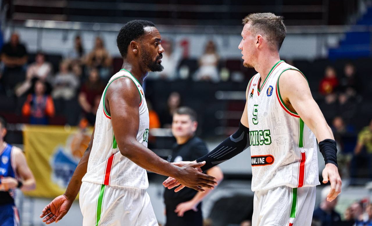 УНИКС сыграет в первом матче после возобновления чемпионата с «Зенитом»