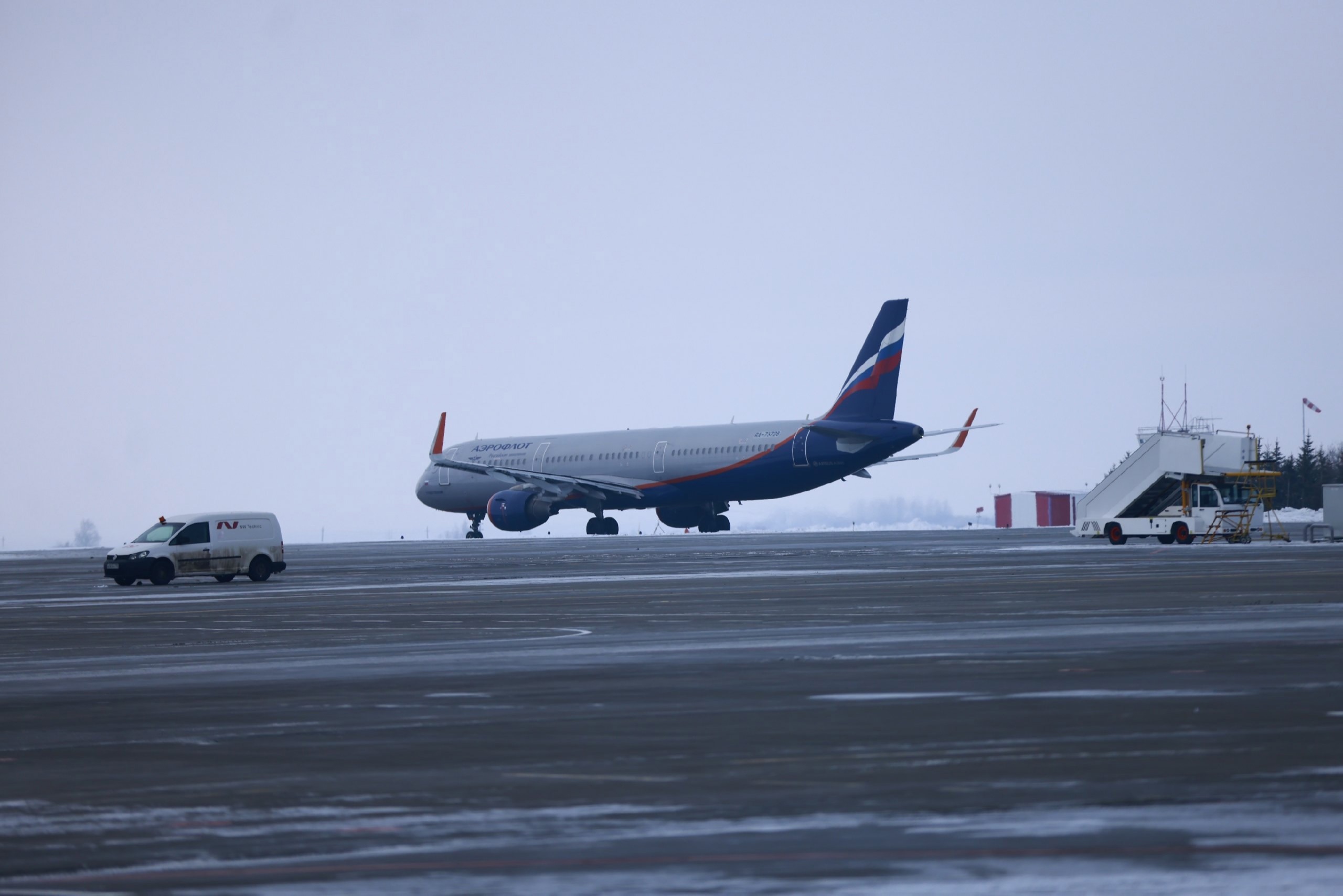 «Аэрофлот» с 12 марта отменяет все рейсы в ОАЭ