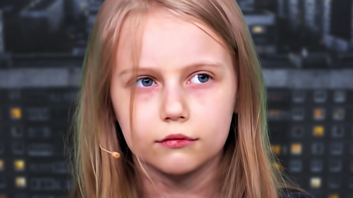 Алиса Теплякова получила диплом психолога в 13 лет