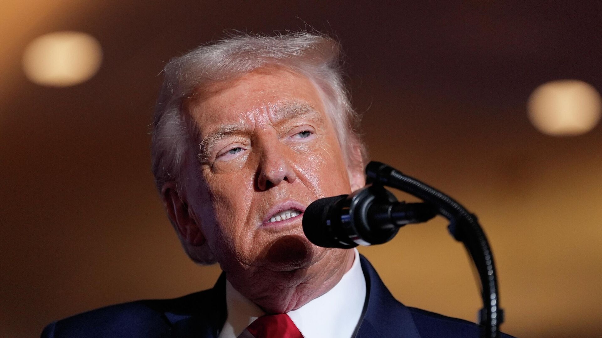 Трамп назвал «очень хорошим» разговор с Путиным об Украине и Иране