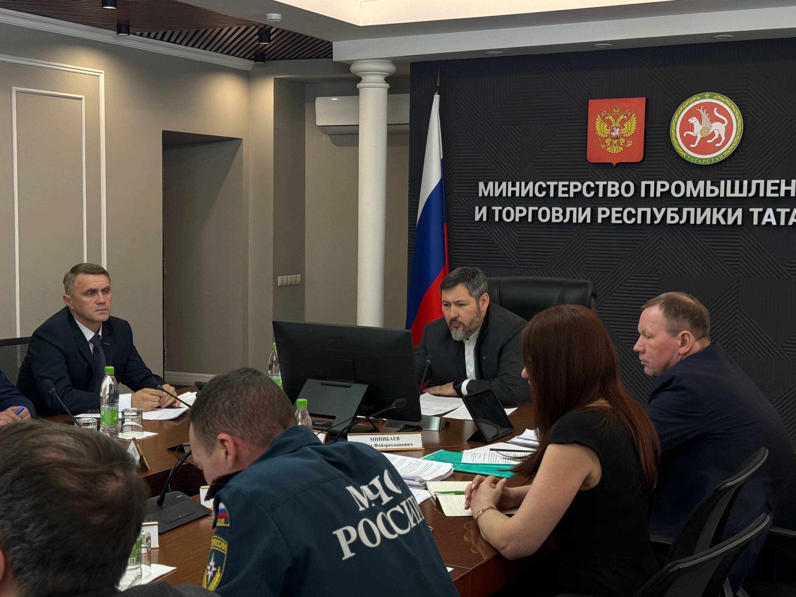 В Татарстане укрепляют ЛЭП и готовят резервные генераторы к паводку и KazanForum