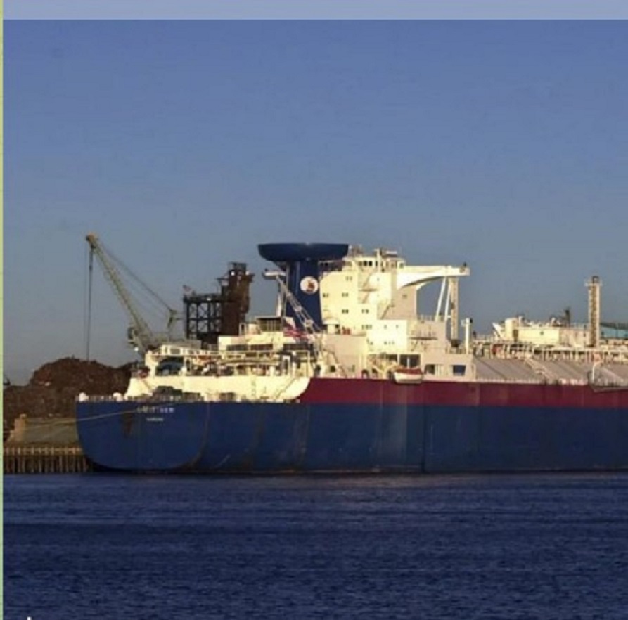 Месяцы без еды и света: что происходит с российскими моряками в Египте