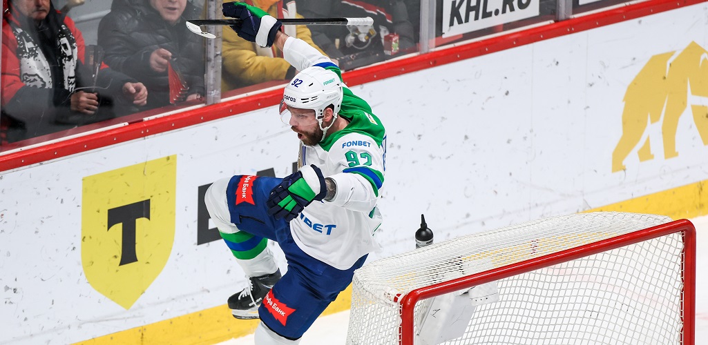 Евгений Кузнецов получил травму