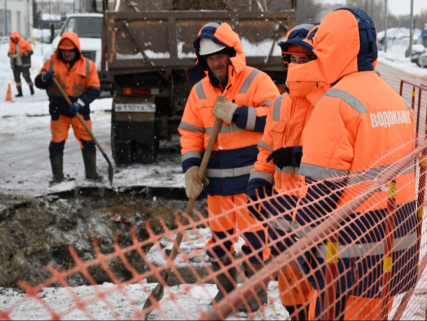 Водоканал за неделю устранил 330 засоров канализации в Казани