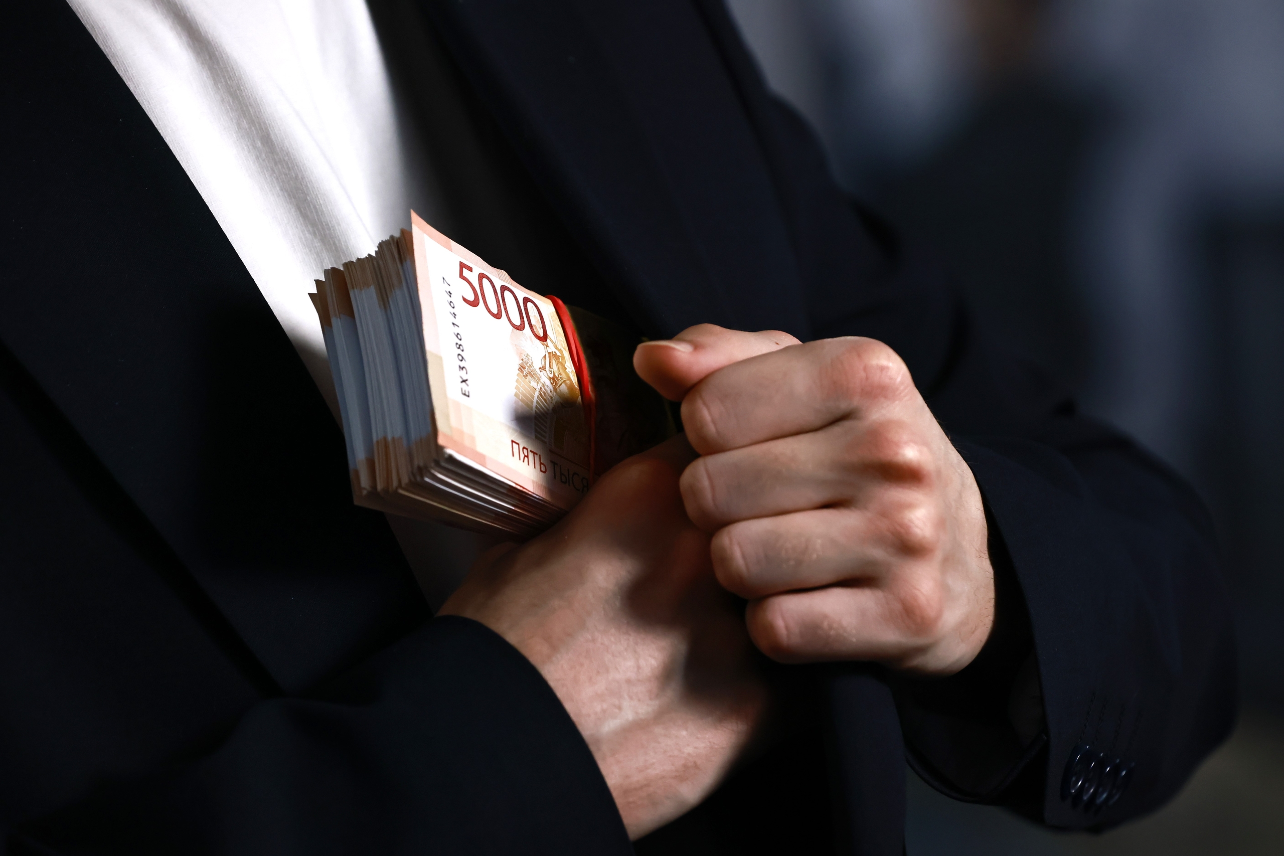 В Татарстане на финансовую пирамиду RC Group возбудили два уголовных дела