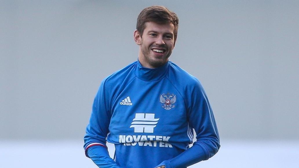 Смолову выдвинули обвинение по делу о драке в «Кофемании»