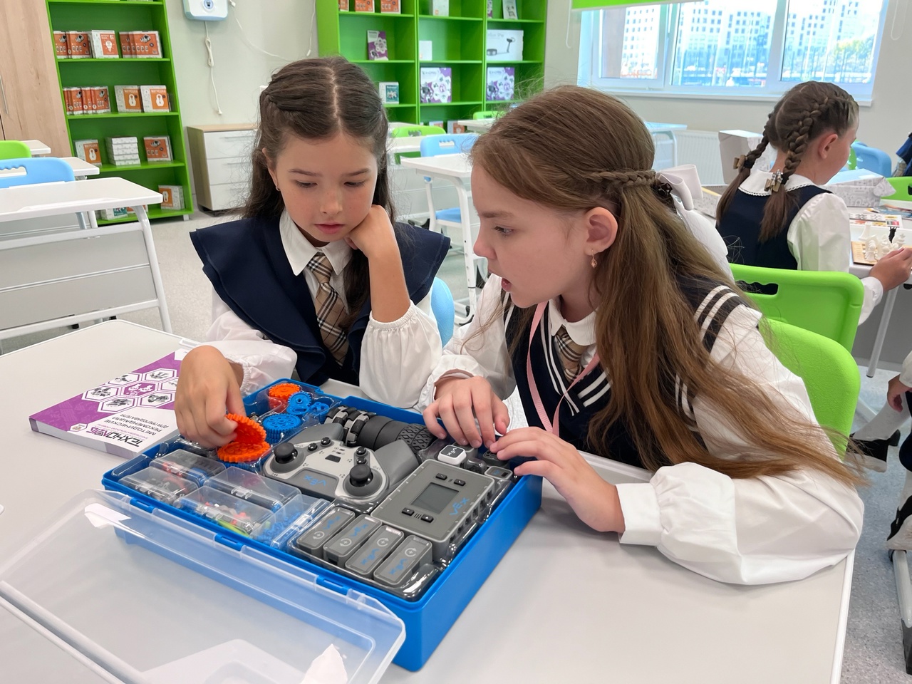 Минпросвещения создало новый стандарт для 10—11-х классов